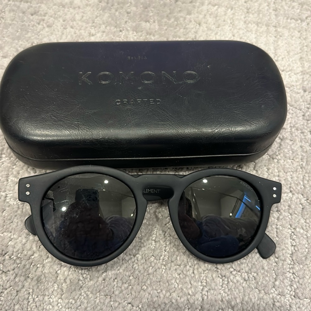 Komono round sunglasses